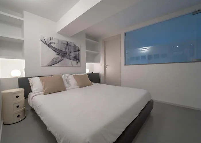 Marla Brera Center *