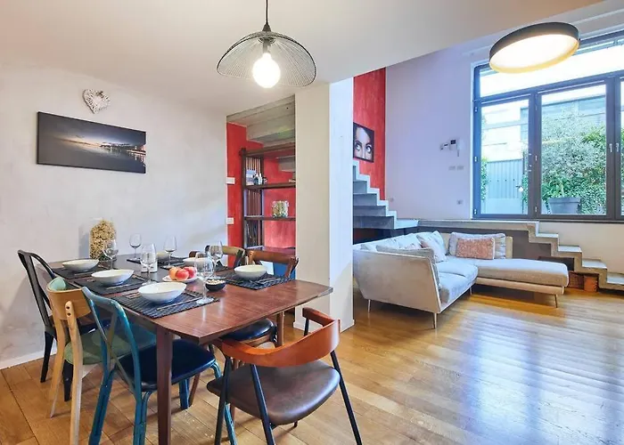 Ampia Casa Indipendente Con Giardino Privato Apartman Milánó