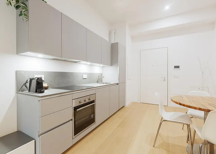 Corso Buenos Aires - Petrella - Nuovo E Bilocale 公寓