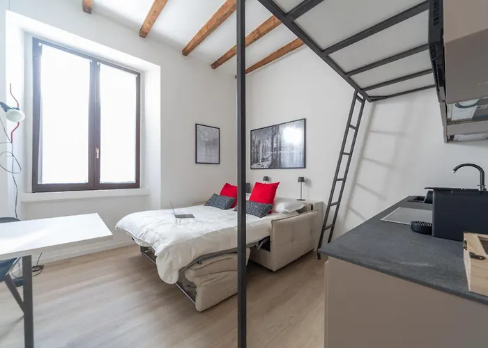 Stylish Loft In Porta Romana *