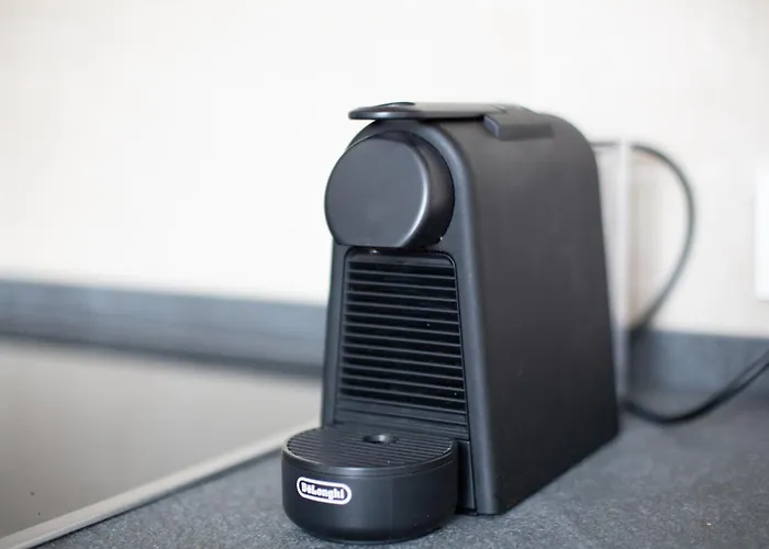 Stylish Loft In Porta Romana Διαμέρισμα *