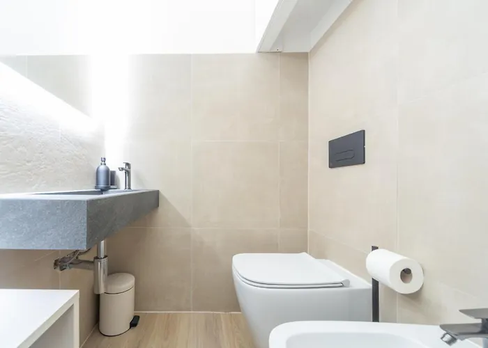 Stylish Loft In Porta Romana Διαμέρισμα