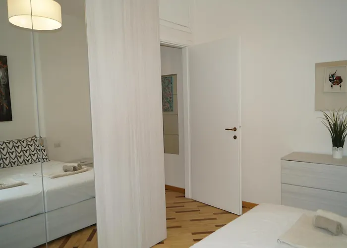 Apartment Art Navigli *