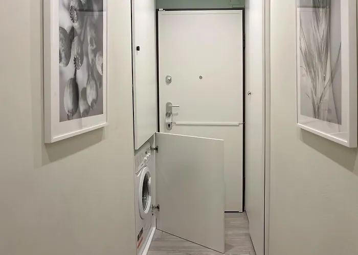 Blue Palm Jungle Self Checkin Design Lejlighed Milano