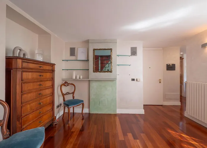 San Babila Luxury - 7sundays * Milan