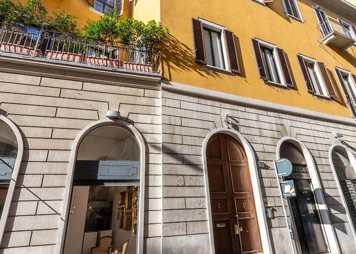 San Babila Luxury - 7sundays * Mailand