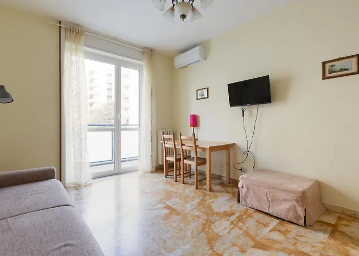 Stazione - Gioia A - Luminoso Bilocale D'epoca Milan