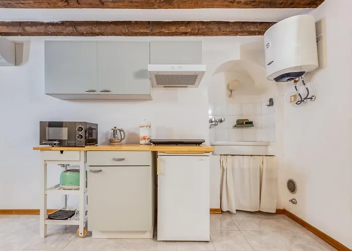 Brand New 3 Pax Wi-fi - Darsena Via Mortara Appartamento *