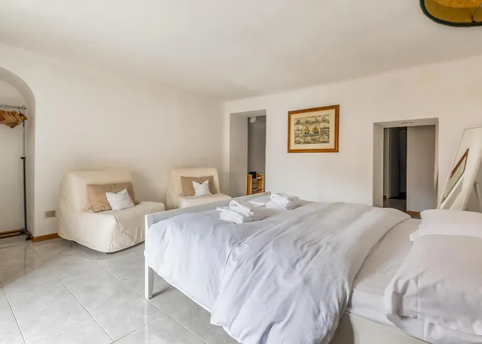 Brand New 3 Pax Wi-fi - Darsena Via Mortara Milano