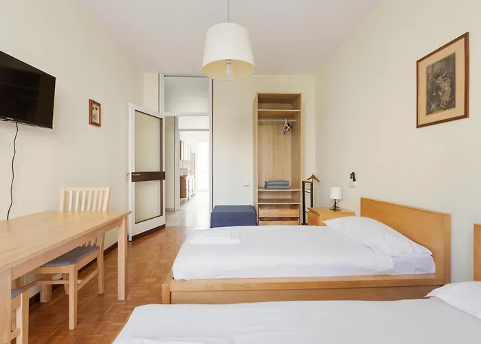 Stazione - Gioia A - Luminoso Bilocale D'epoca Milan