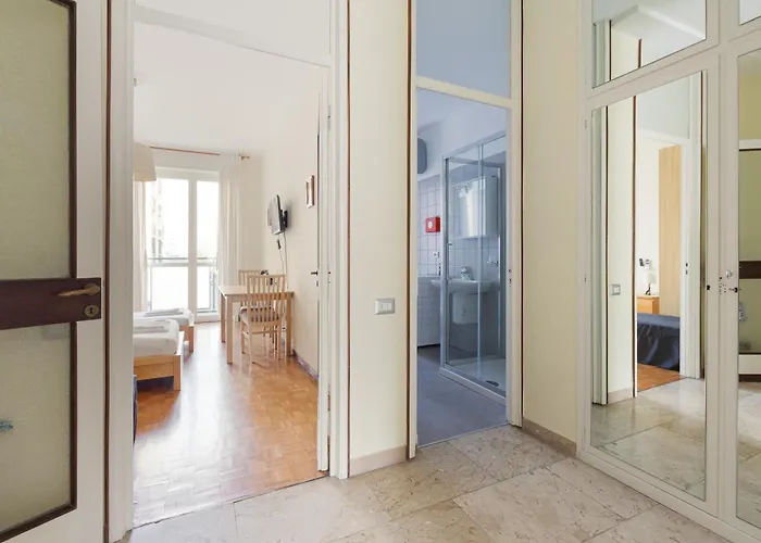 Stazione - Gioia A - Luminoso Bilocale D'epoca * Milan