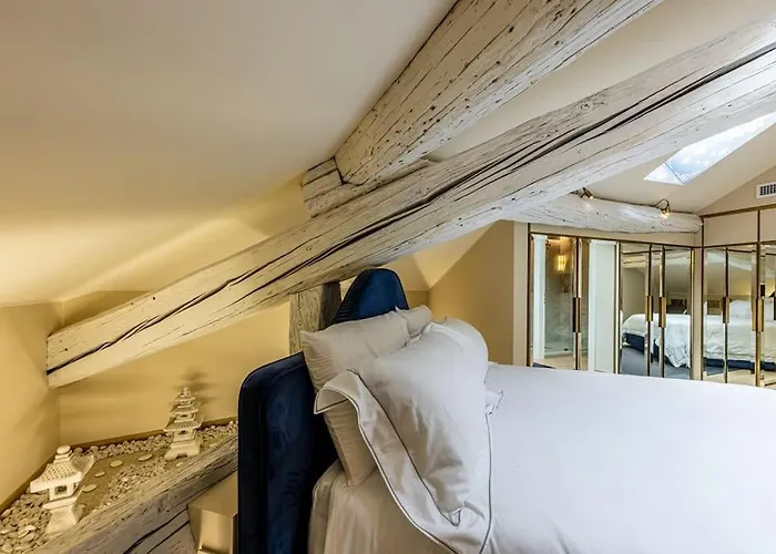 Duplex Lusso Con Terrazzo Panoramico Vicino Duomo Milan