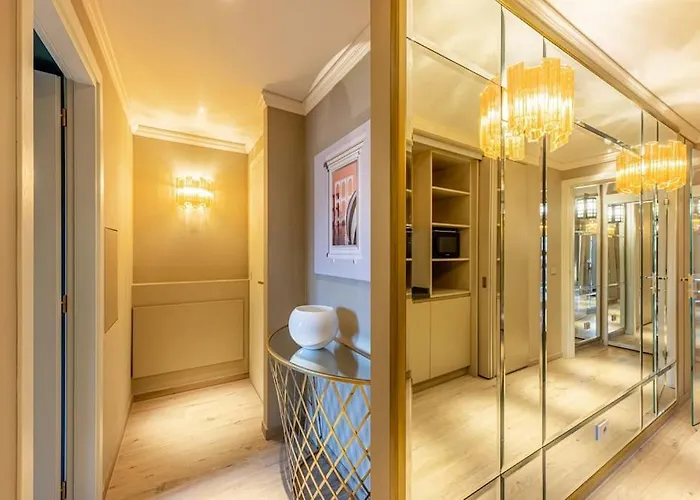 Duplex Lusso Con Terrazzo Panoramico Vicino Duomo * Milan