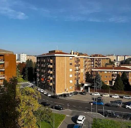 Stadio Fiera Ampio E Luminoso Con Balcone Appartamento *