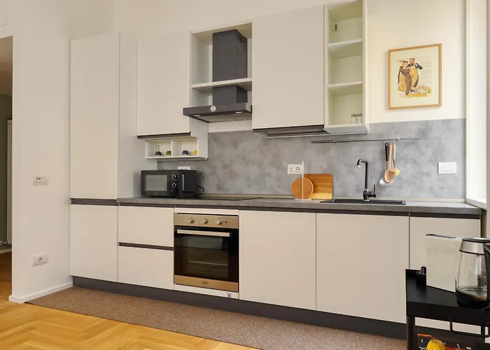 Just Urban - Bright New 2br In Center - M2 And M4 דירה מילאנו