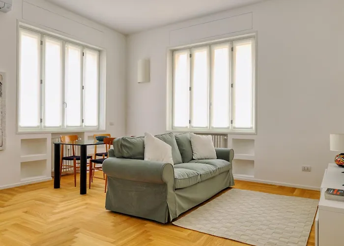 Just Urban - Bright New 2br In Center - M2 And M4