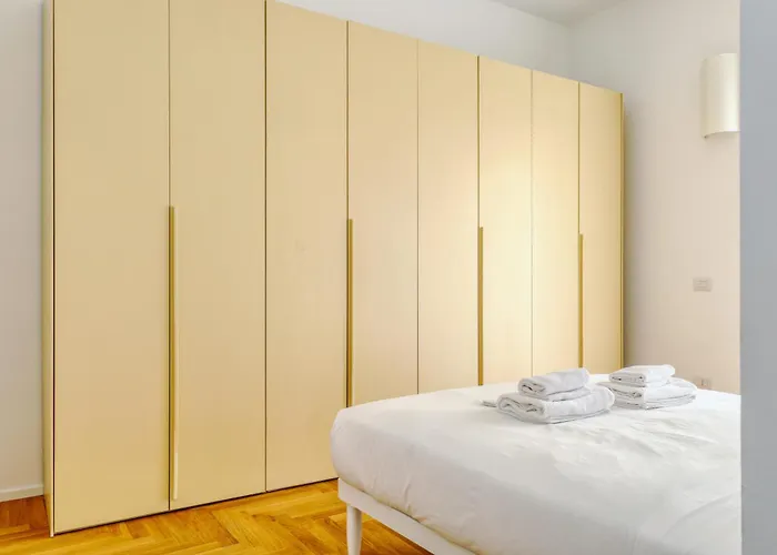 Just Urban - Bright New 2br In Center - M2 And M4 *