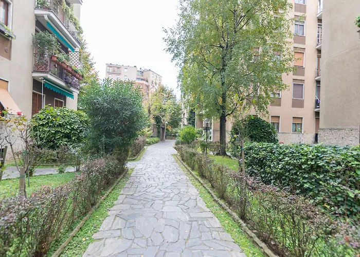 Luxury - Valassina 45 *