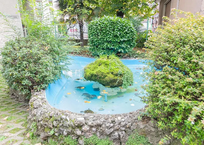 Luxury - Valassina 45 *