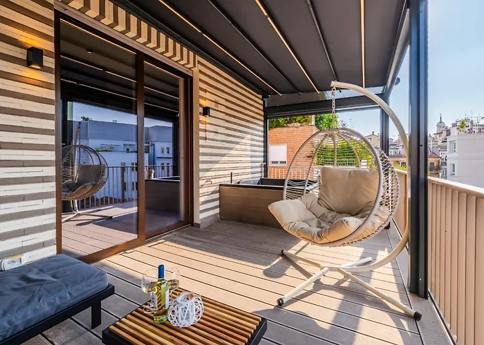 Terrazza Con Jacuzzi E Vista Iconica Sul Duomo *