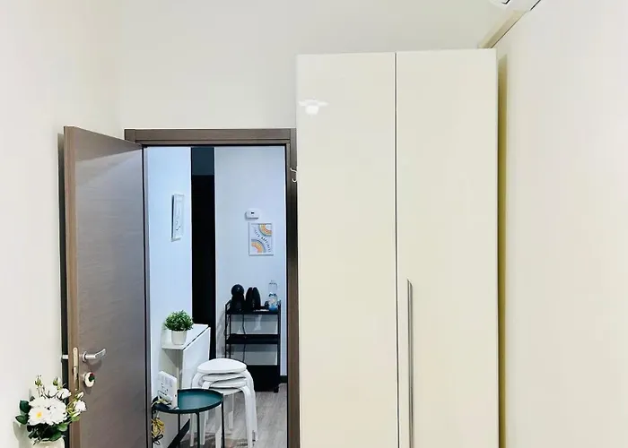 Apartment Chiara 18 - M4 Metro Blu