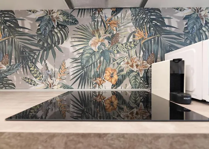 Apartmán Modern Ac, Wifi Next To 2 Metro Line Stations And Life Area