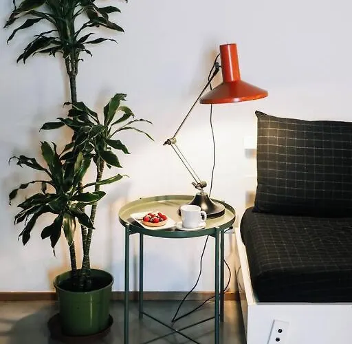 Yellow House By Costanza Appartement