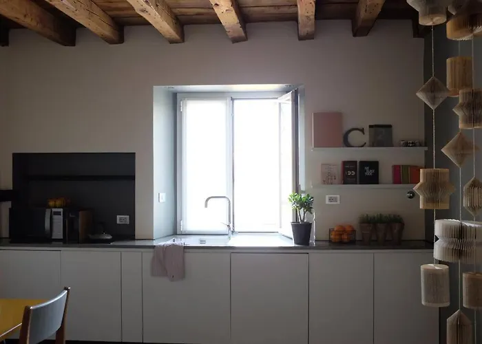 Yellow House By Costanza Appartement Milaan