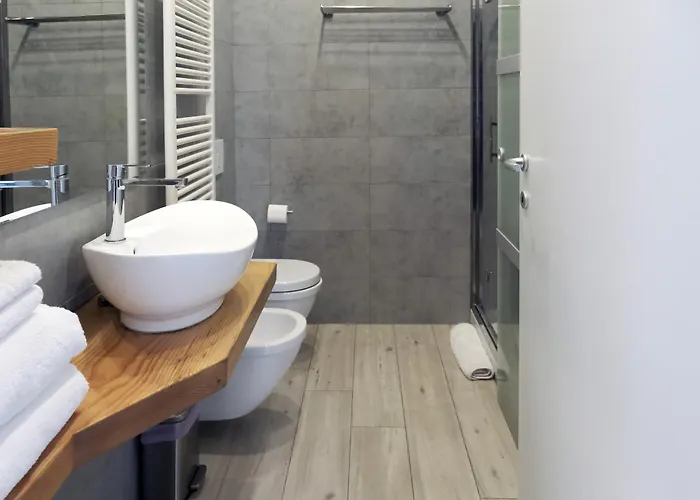 Comecasa Monolocale Vicino Stazione Mediolan