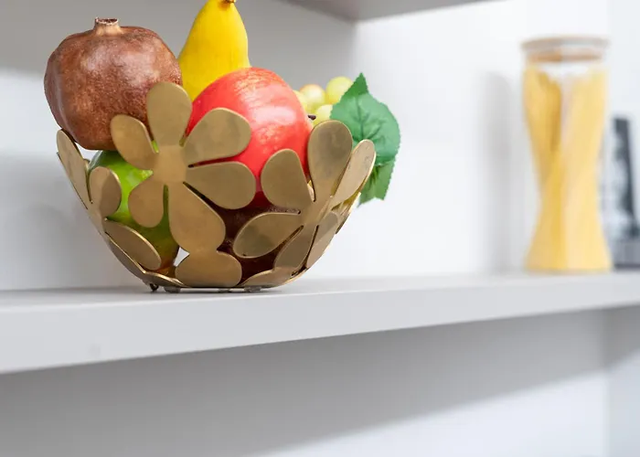 Designed In Center Gae Aulenti Area With Ac, Wifi And Subway Airport Connected Steps From Station *