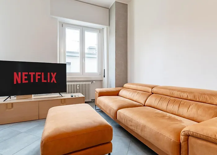 Citylife View And 10 Minutes By Walk Modern *