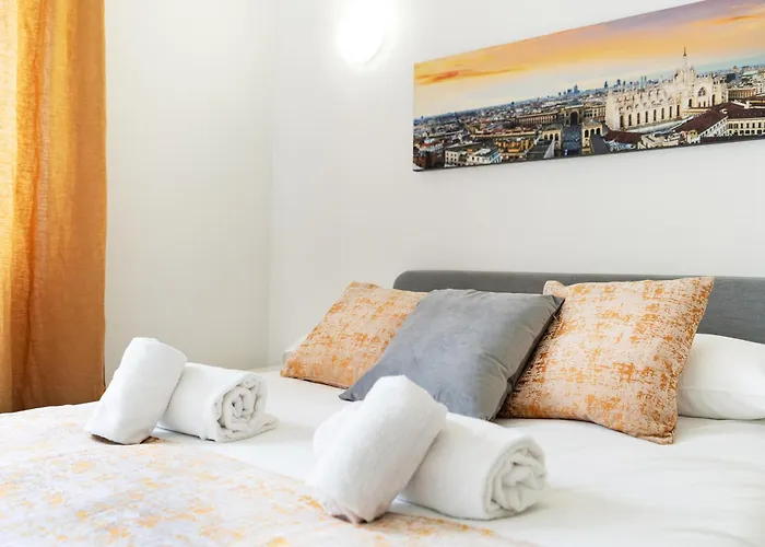 Citylife View And 10 Minutes By Walk Modern