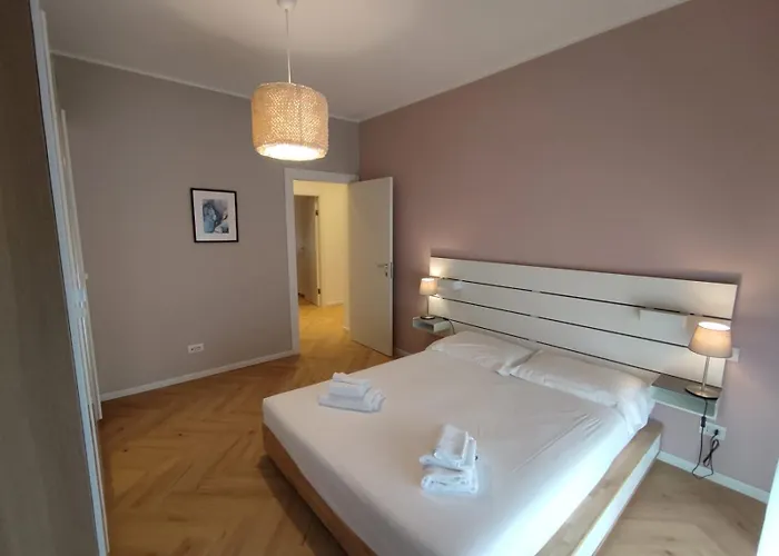 The House Of Light Apartment *