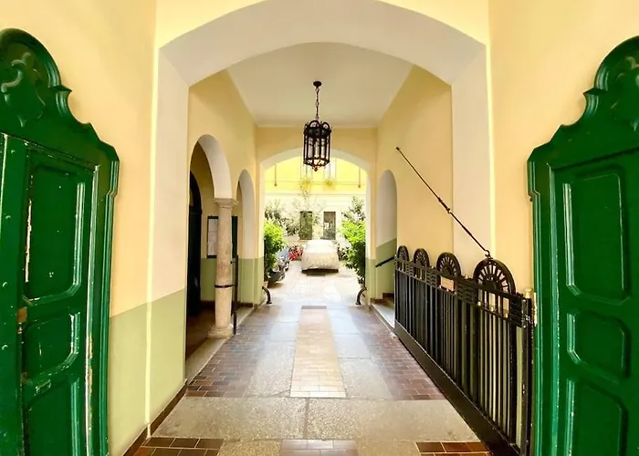 Casa Bocconi, Navigli, Porta Romana, *