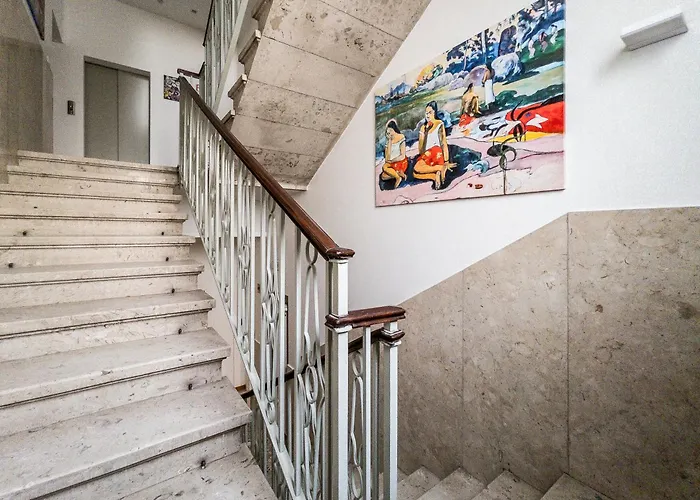 Rrrapido Holy And - Via Sardegna 3*