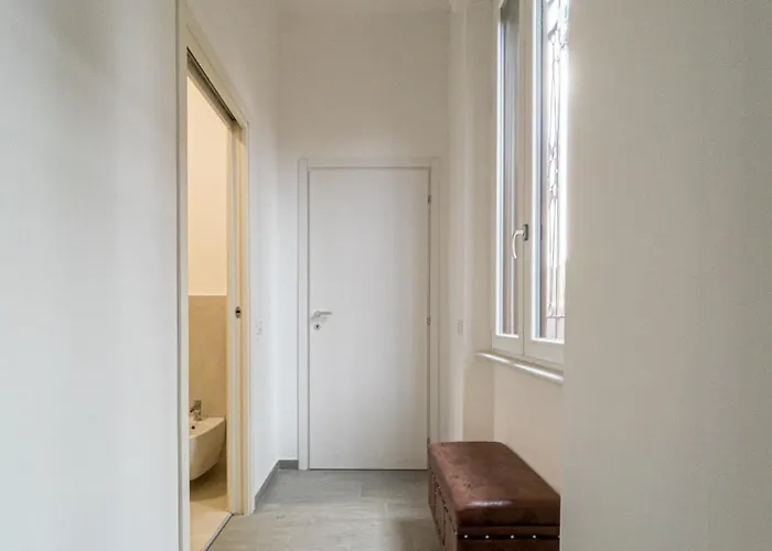 Rrrapido Holy And - Via Sardegna Милан