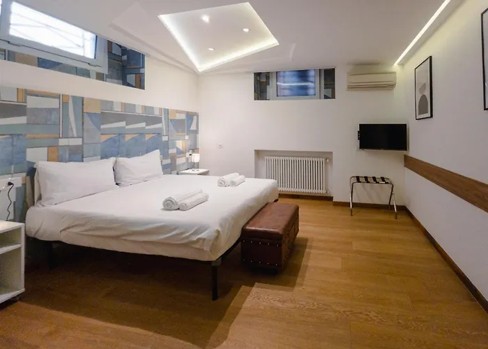 Гостевой дом Rrrapido Holy And - Via Sardegna Милан