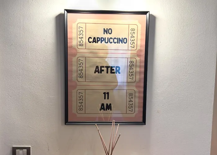 The Boutique - Repubblica - Station *