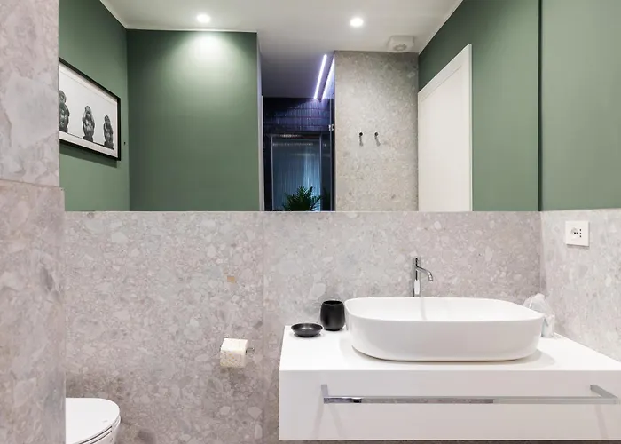 Esclusivo Nel Cuore Del Design E Moda