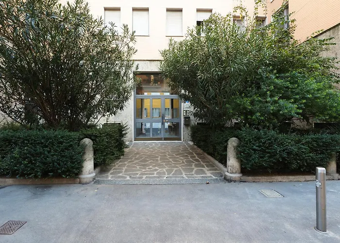 Plana - Tennis Club 3* Milán