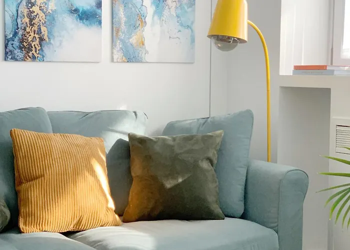 Cardano Blue - 5 Min Da Stazione Apartamento *