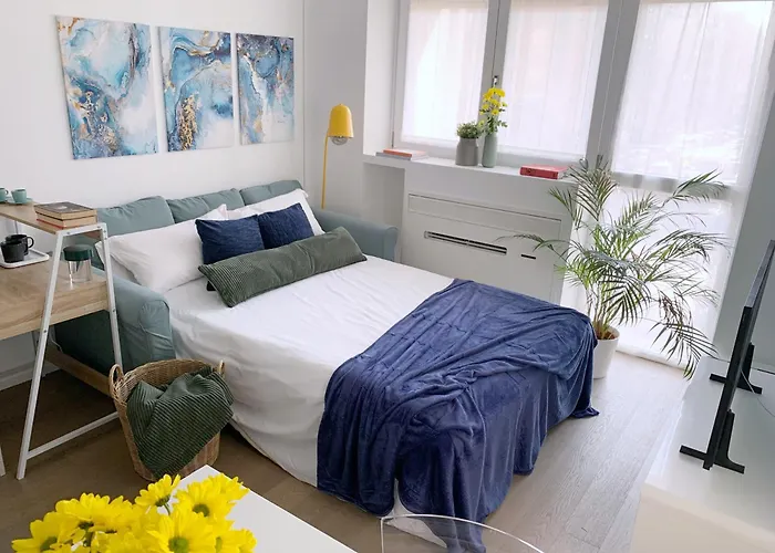 Cardano Blue - 5 Min Da Stazione Apartamento Milán