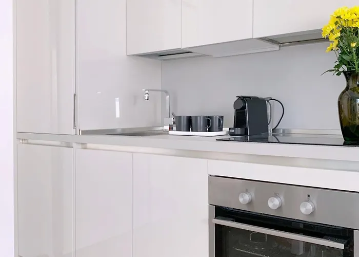 Cardano Blue - 5 Min Da Stazione