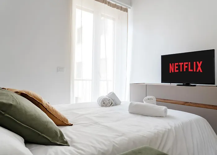 Porta Romana Nuovo Trilocale Wifi E Ac Appartement *