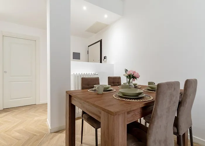 Appartement Porta Romana Nuovo Trilocale Wifi E Ac