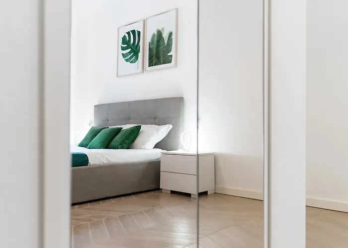 Porta Romana Nuovo Trilocale Wifi E Ac Appartement