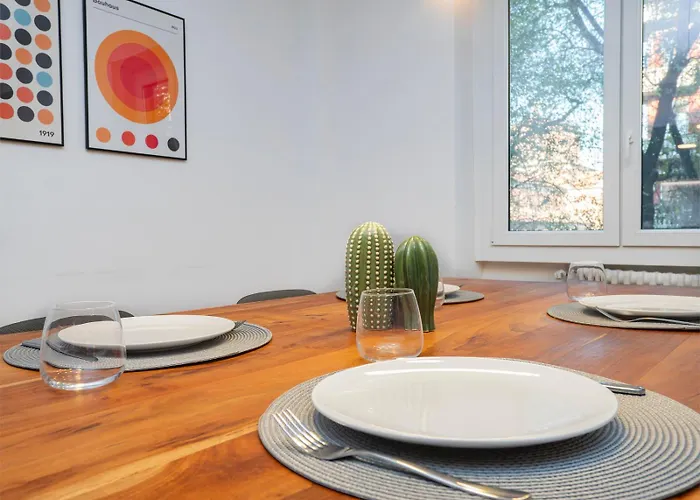 In Stile, Comodo Ed Elegante * 밀라노