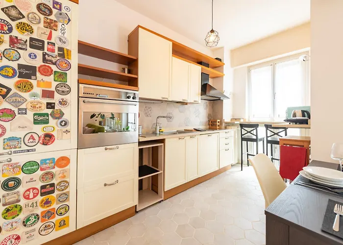 Duomo - Fondazione Prada --- Cozy Aparment דירה מילאנו