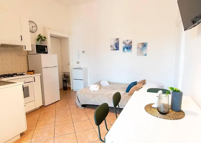 We - Watt18 House Navigli *