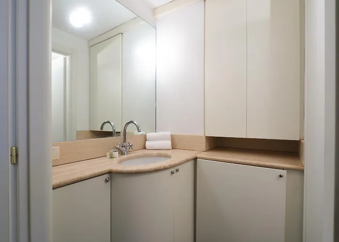 Contempora - Enchanting Loft Between History And Tranquility Appartamento